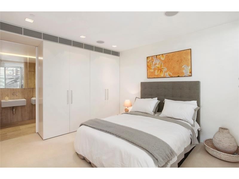 2/11 Kenneth Street, Tamarama NSW 2026