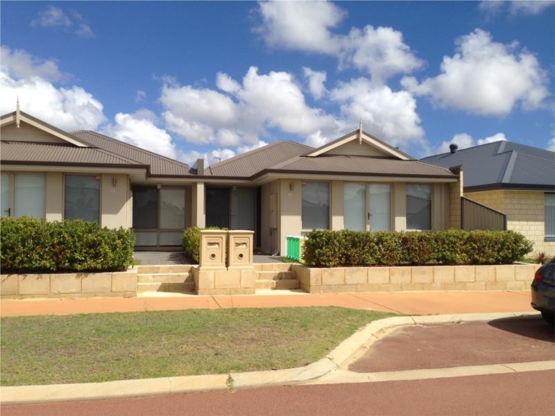 11B Teocote Crescent, Aubin Grove WA 6164