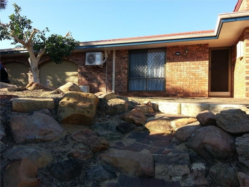 696 Beach Road, Hamersley WA 6022