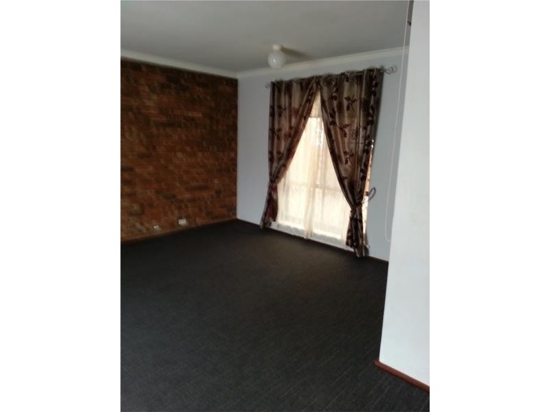 696 Beach Road, Hamersley WA 6022