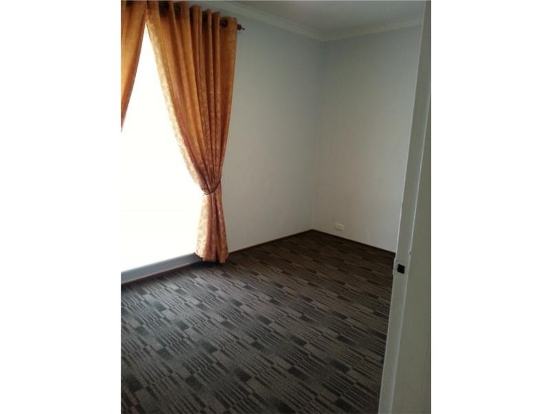 696 Beach Road, Hamersley WA 6022