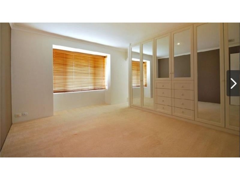 32 Marriot Turn, Currambine WA 6028