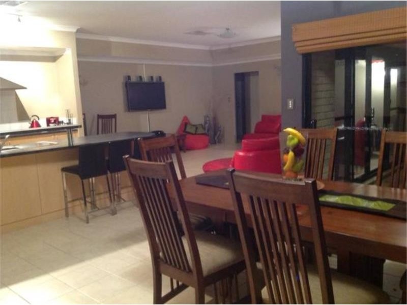 149 St Stephens Crescent, Tapping WA 6065