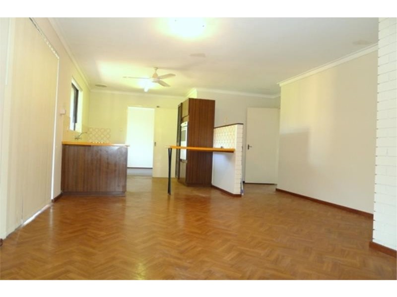 25 CUMBERLAND WAY, Bassendean WA 6054