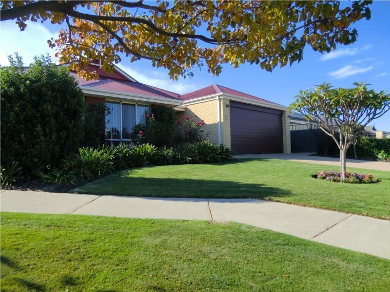 51 Lemon Gum Drive, Baldivis WA 6171