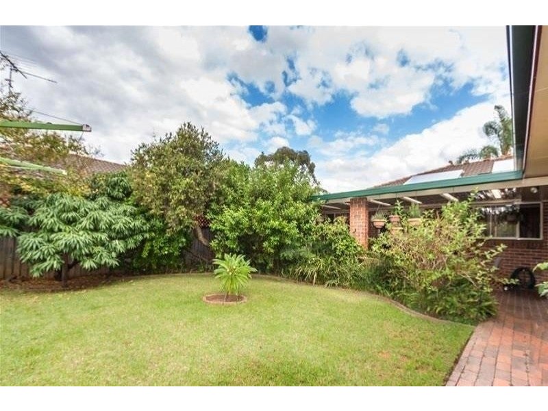 16 CROATIA PLACE, Quakers Hill NSW 2763