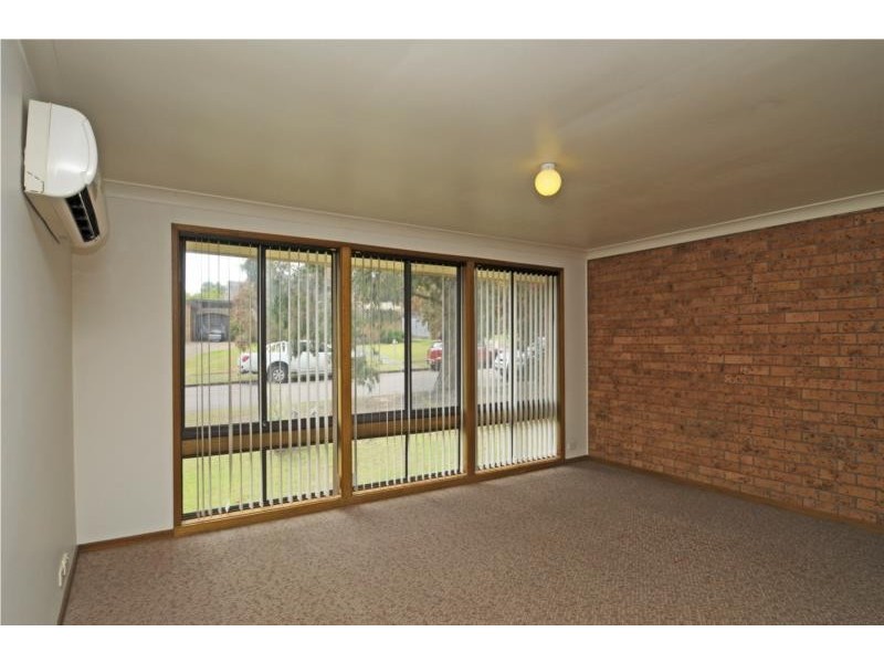 2/2 The Terrace, Raymond Terrace NSW 2324