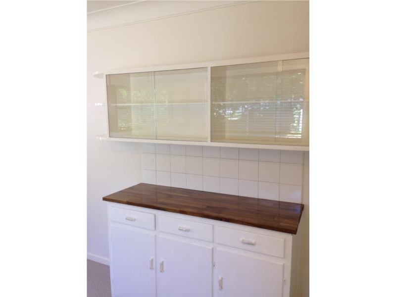 1 Currong Street, Kenmore QLD 4069