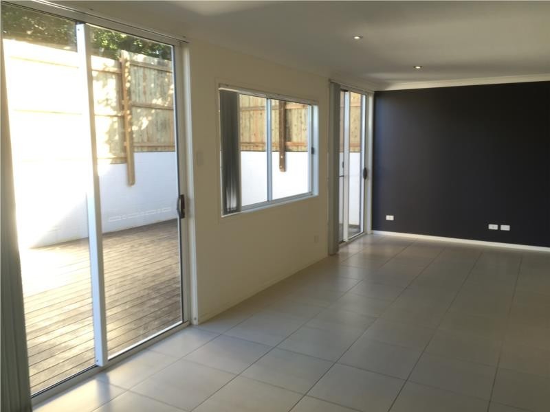 623 Old Cleveland Road, Camp Hill QLD 4152