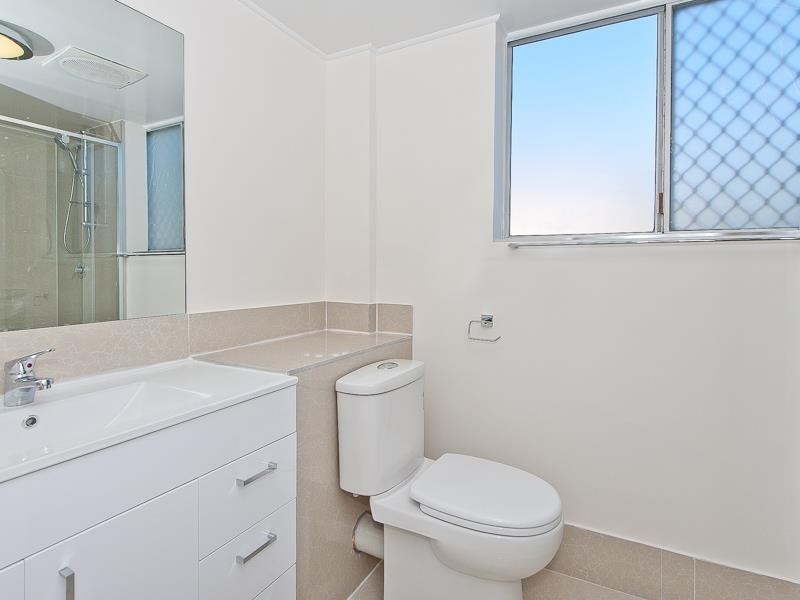 2 Rockett Street, Aspley QLD 4034