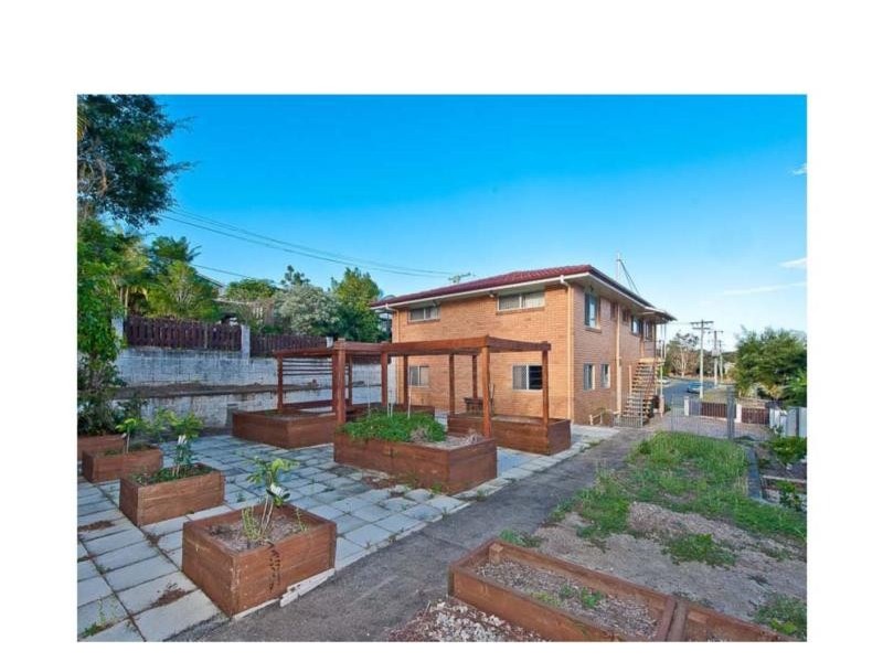 2 Rockett Street, Aspley QLD 4034