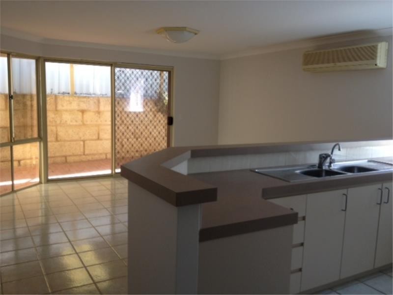 42A Garden Road, Spearwood WA 6163