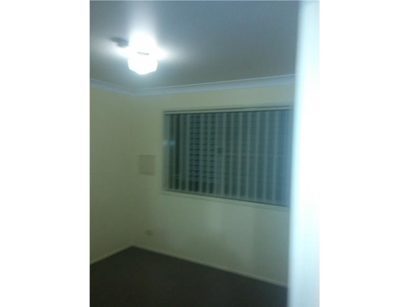 4/197 Juliette Street, Greenslopes QLD 4120