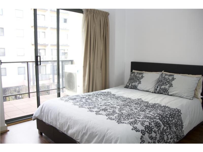 14/110 Mounts Bay Road, Perth WA 6000