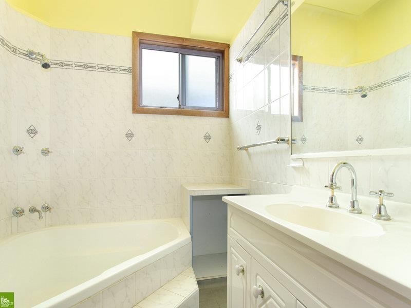 53 Outlook Drive, Figtree NSW 2525