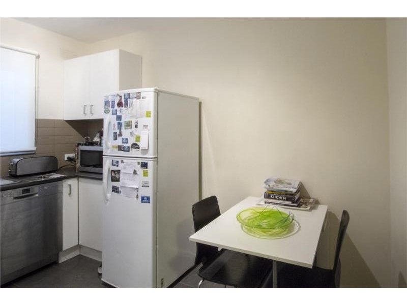 1/36 Empire Street, Footscray VIC 3011