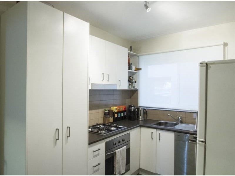 1/36 Empire Street, Footscray VIC 3011
