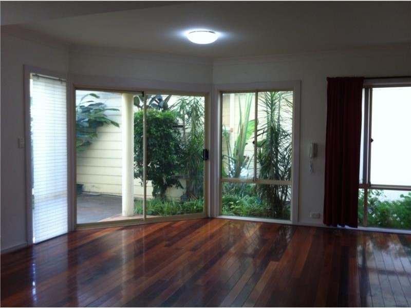 49 Byron Street, Glenelg SA 5045