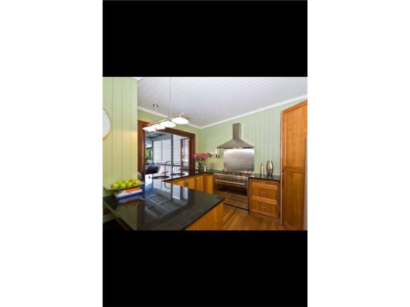 43 Ellis Street, Greenslopes QLD 4120