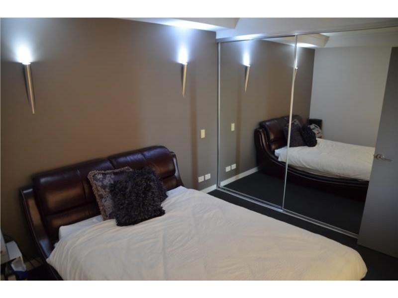 855/43 Hercules Street, Hamilton QLD 4007