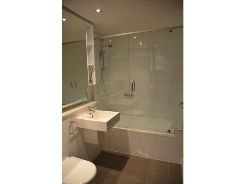 855/43 Hercules Street, Hamilton QLD 4007