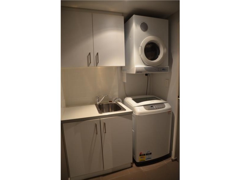 855/43 Hercules Street, Hamilton QLD 4007