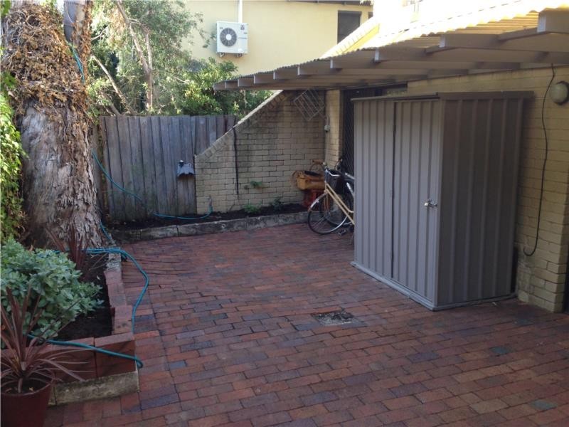 4/133 Fairway, Crawley WA 6009