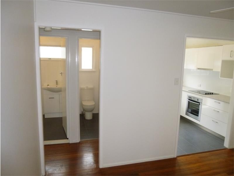 1/24 MARQUIS Street, Greenslopes QLD 4120