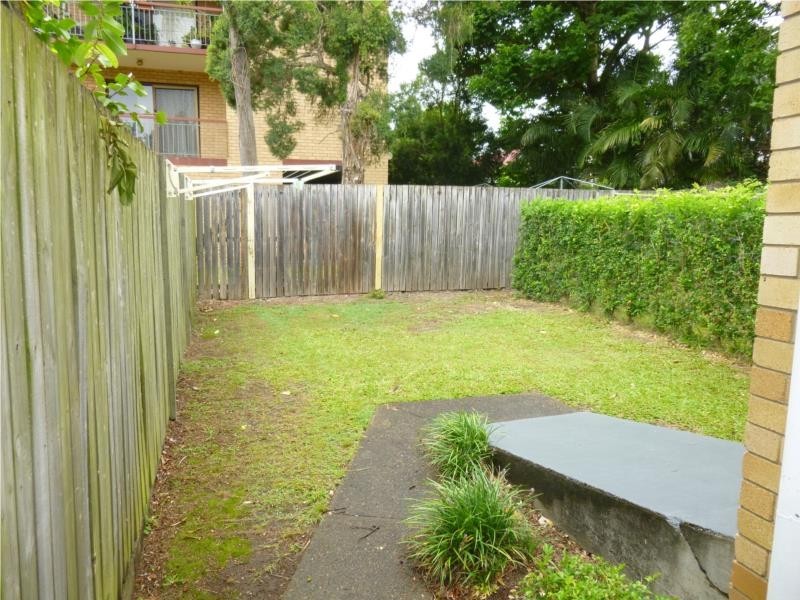 1/24 MARQUIS Street, Greenslopes QLD 4120