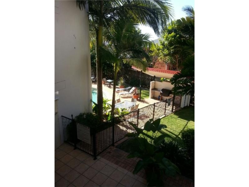 7/31 Railway Street, Southport QLD 4215