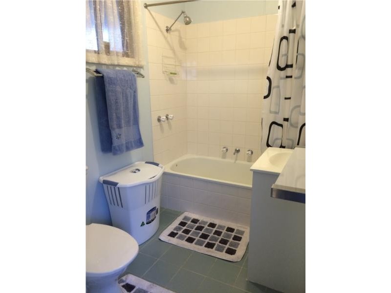 Gladstone Park VIC 3043