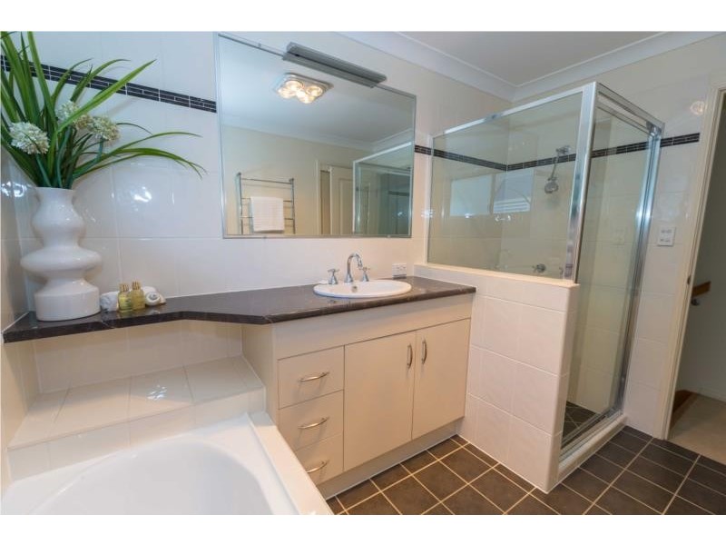 20 Ennor Street, Wavell Heights QLD 4012