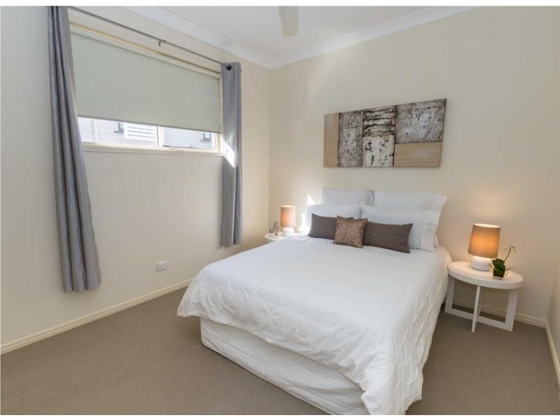 20 Ennor Street, Wavell Heights QLD 4012