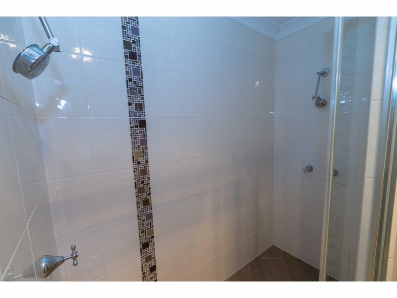 20 Ennor Street, Wavell Heights QLD 4012