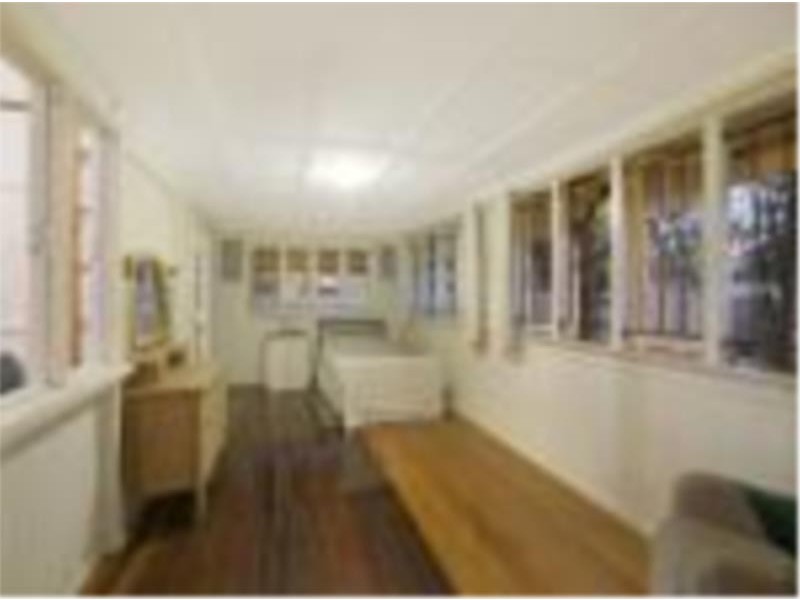 20 Vanda Street, Woolloongabba QLD 4102