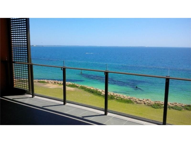 61/37 Orsino Boulevard, North Coogee WA 6163