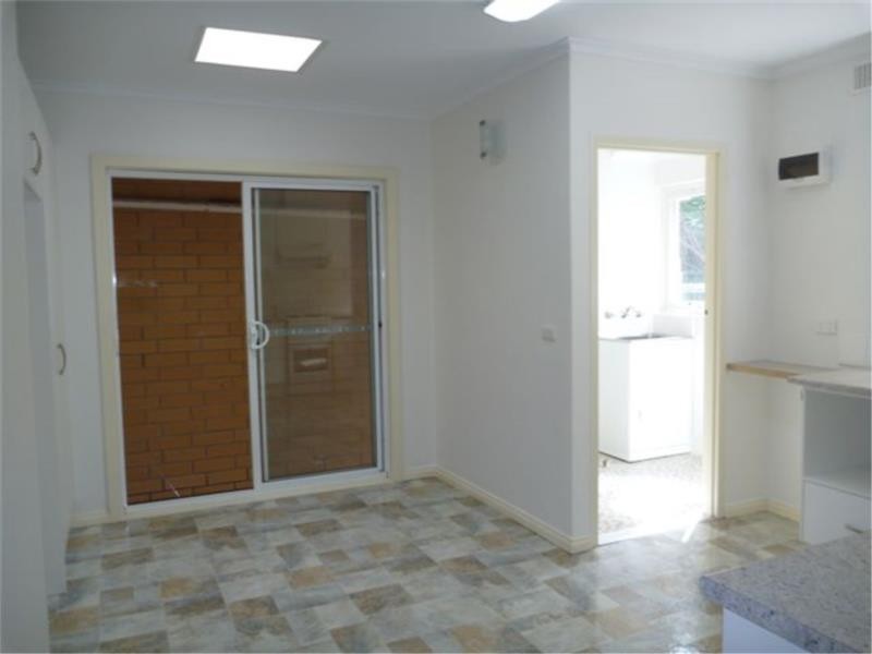 2/10 Peroomba Avenue, Kensington Gardens SA 5068