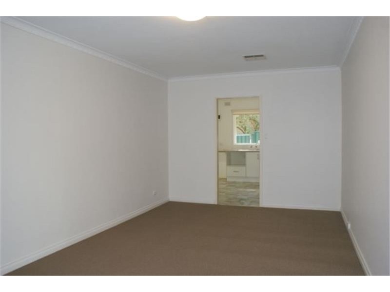 2/10 Peroomba Avenue, Kensington Gardens SA 5068