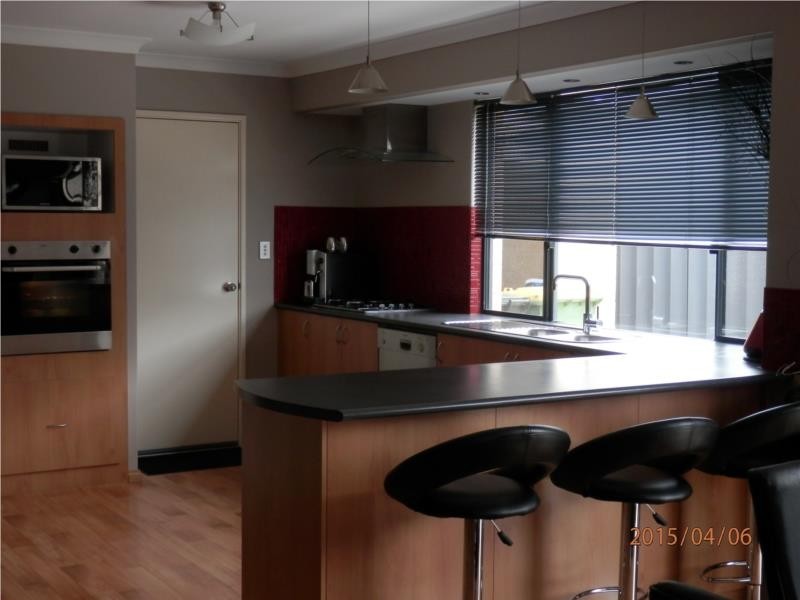 15 Granby Road, Secret Harbour WA 6173