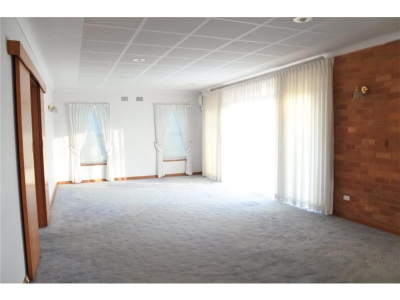 70 Adderton Road, Carlingford NSW 2118