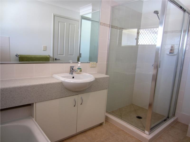 2/30 Primary School Court, Maroochydore QLD 4558