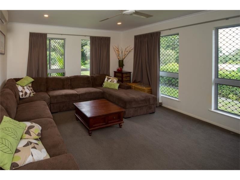 13B Moowooga Street, Earlville QLD 4870