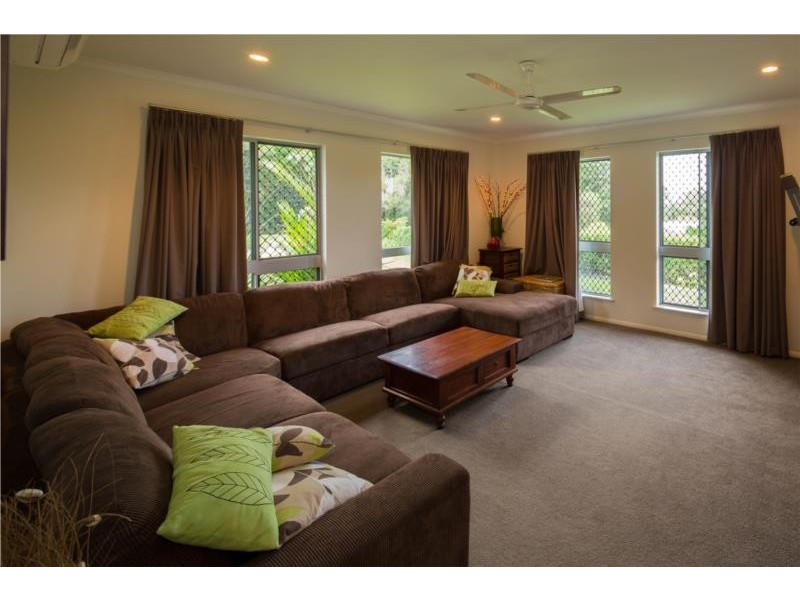 13B Moowooga Street, Earlville QLD 4870