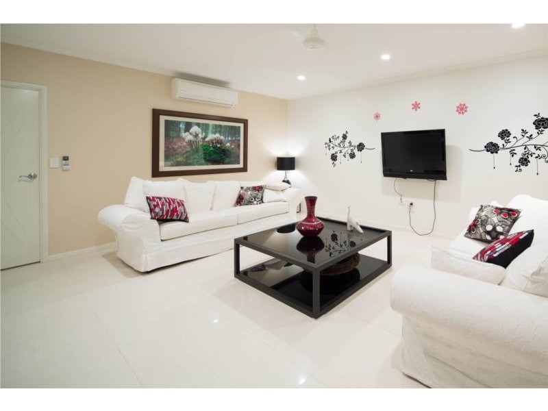 13B Moowooga Street, Earlville QLD 4870