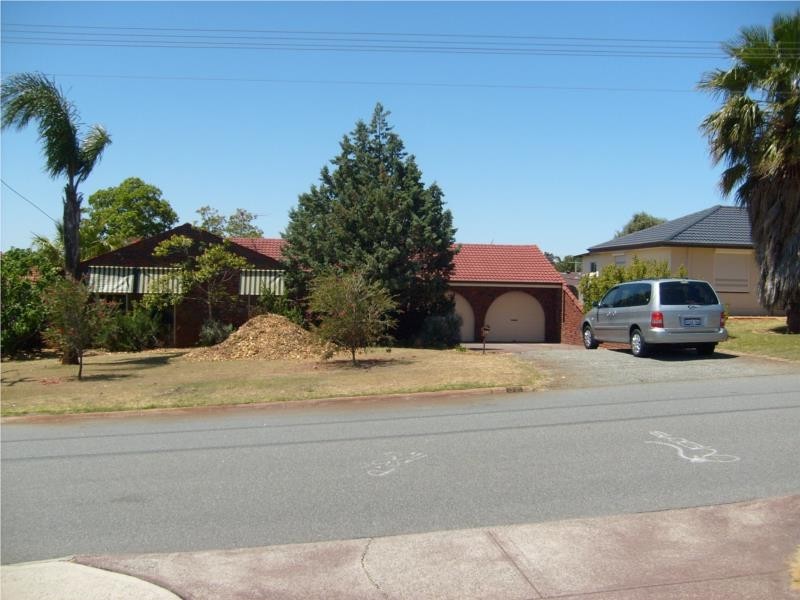 32 Etherington Avenue, Spearwood WA 6163