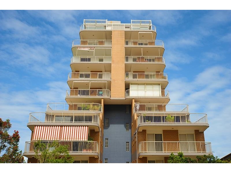 4/35 Canberra Terrace, Kings Beach QLD 4551