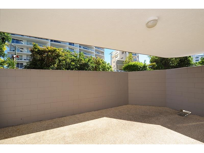 4/35 Canberra Terrace, Kings Beach QLD 4551
