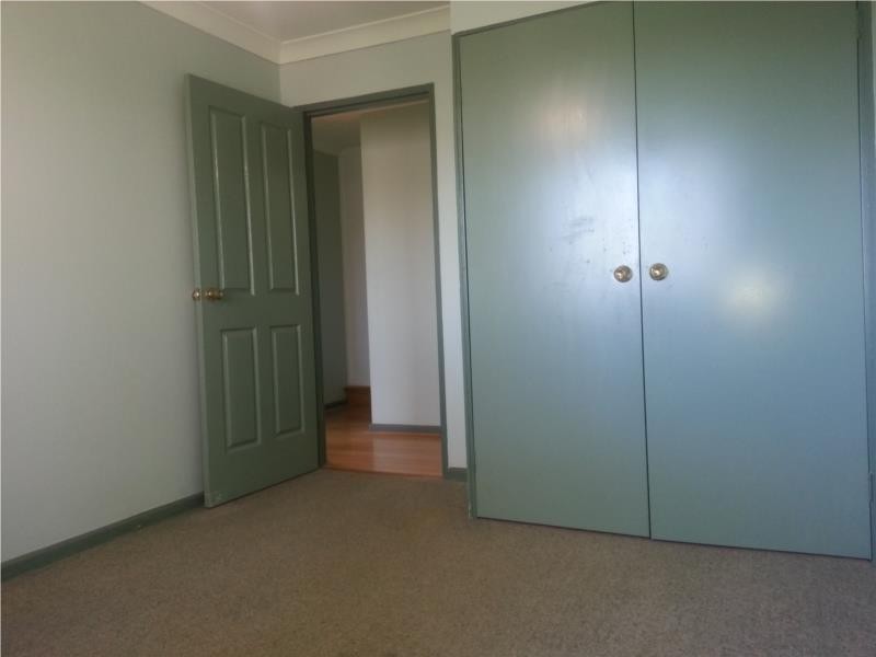 5 Dinjerra Crescent, Oatley NSW 2223