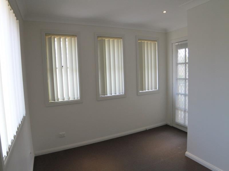 1/13-15 Atchison Road, Macquarie Fields NSW 2564
