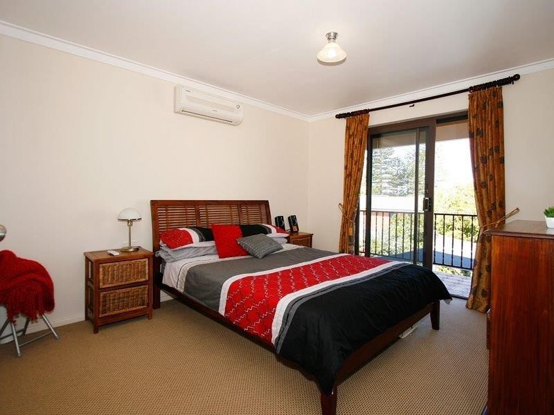 8/5 Swanbourne Street, Fremantle WA 6160